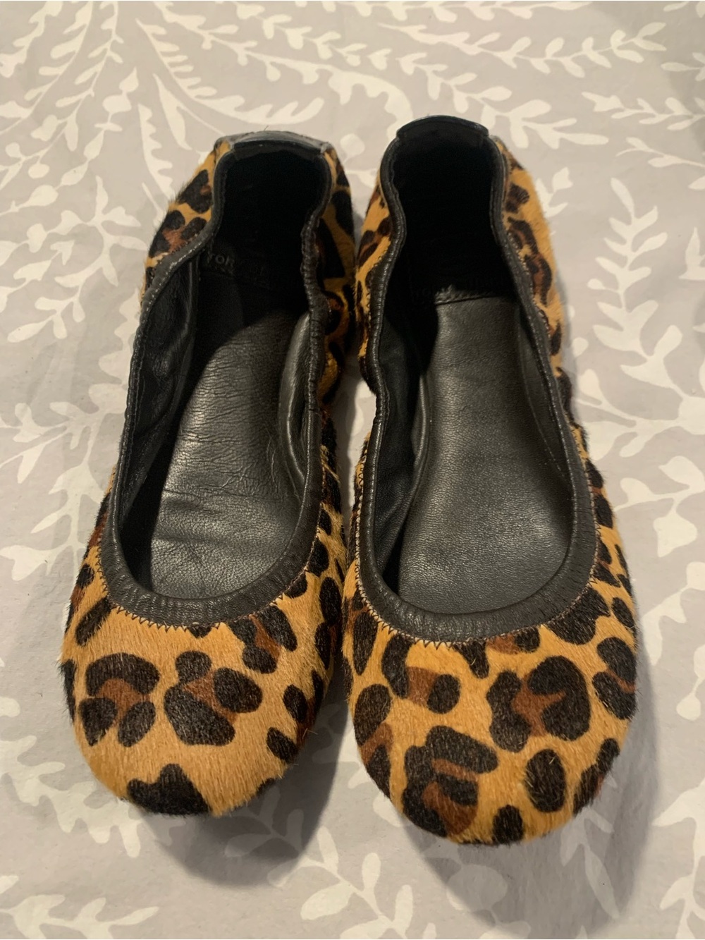 Tory Burch Leopard Print Ballet Flats - Black & Tan